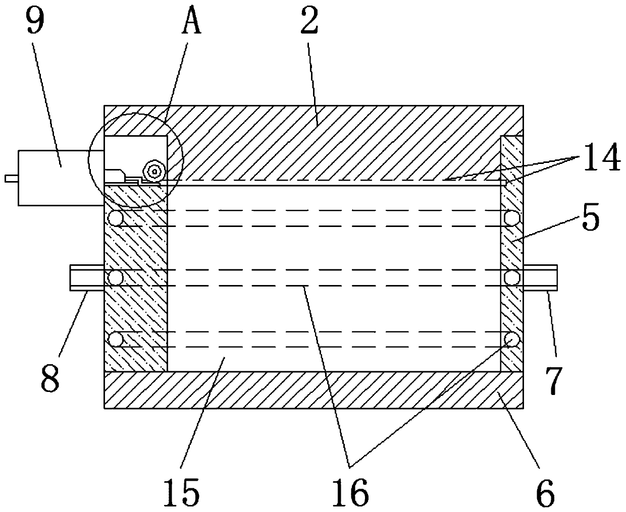 Injection mold for machining plastic part with gate shearing structure