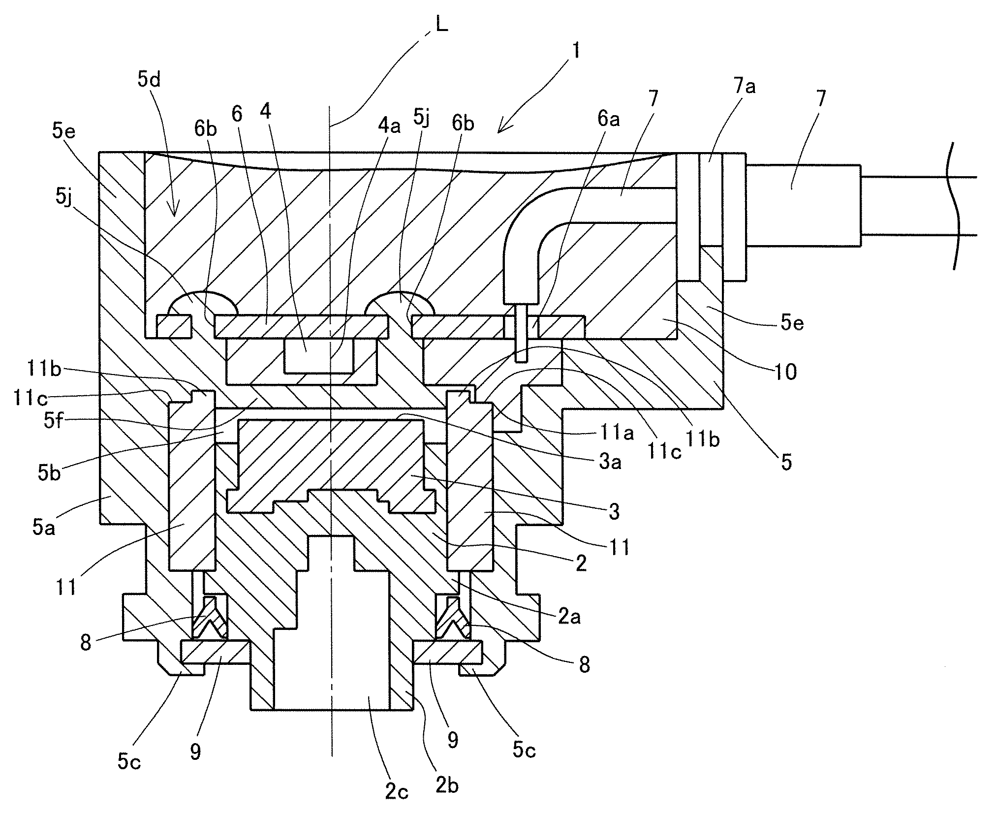 Rotation angle detecting device