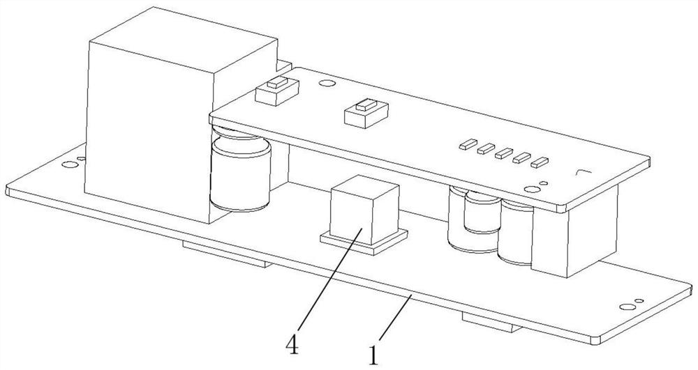 Cold and hot comb and heat dissipation control system thereof