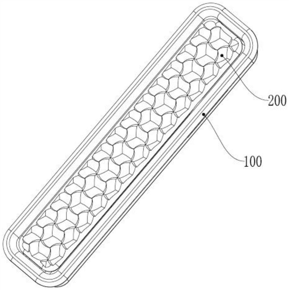 Invisible door plate handle and door applying same