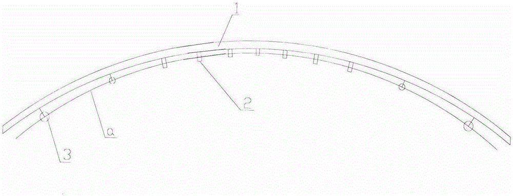 A device and method for improving the roundness of conductor stranding