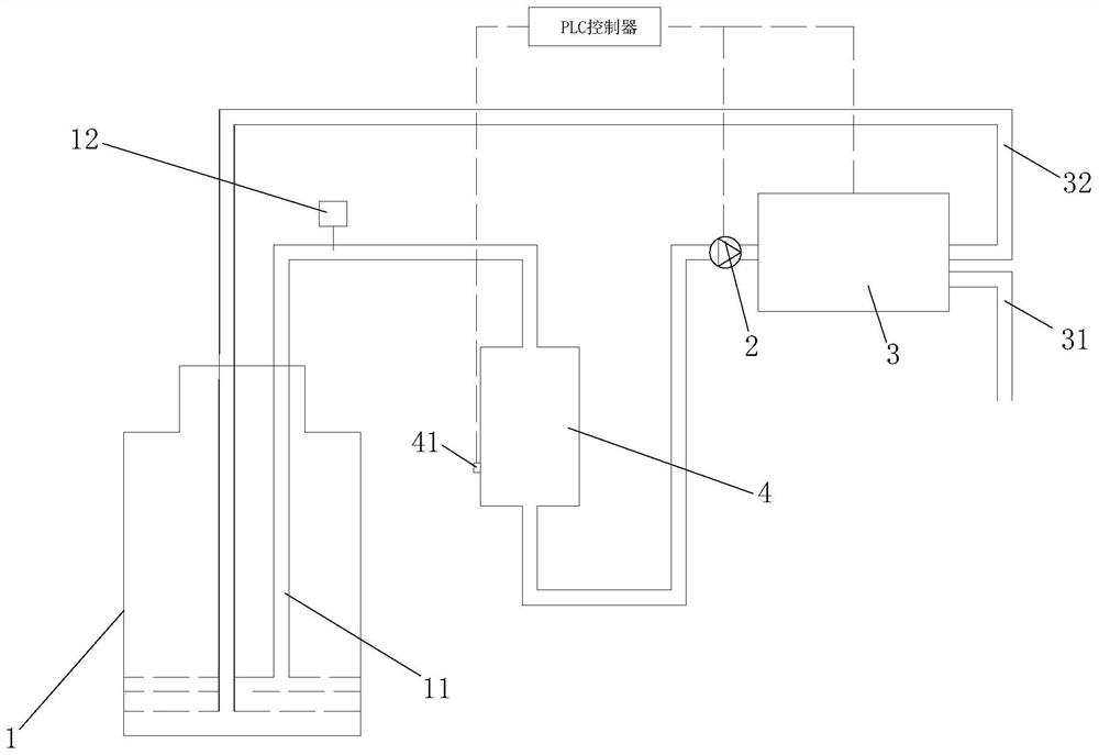 Water purifier and method for protecting water pump by using water purifier