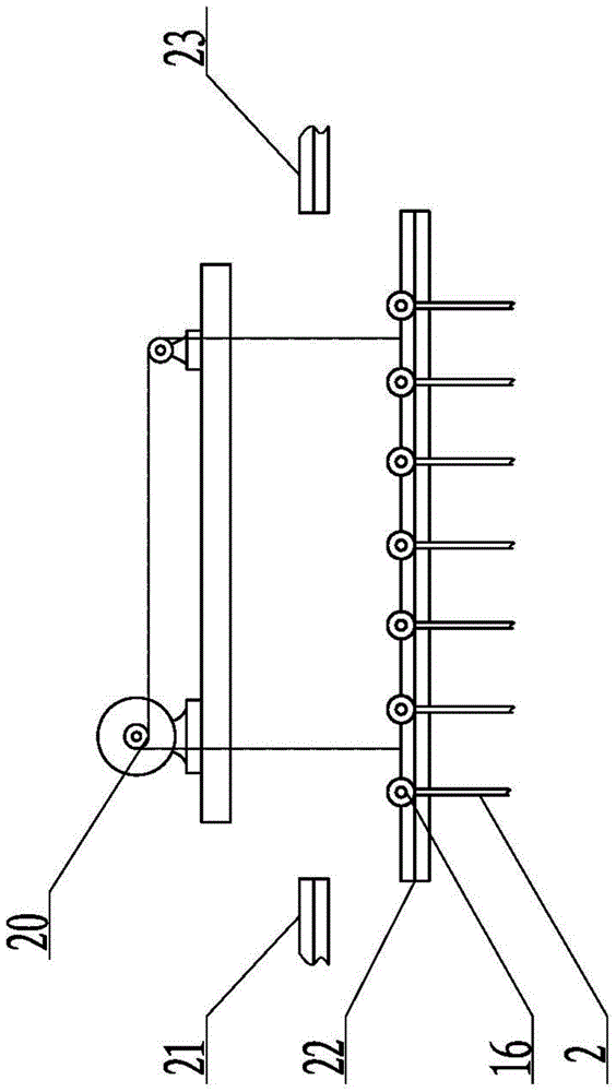 A folding fan bamboo bone cooker and its cooking process