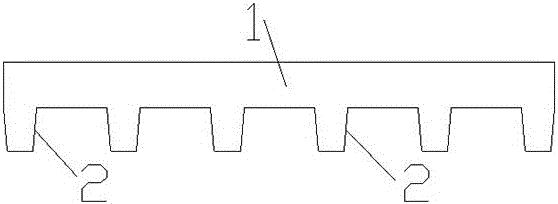 Embossed draining floor mat and production process thereof