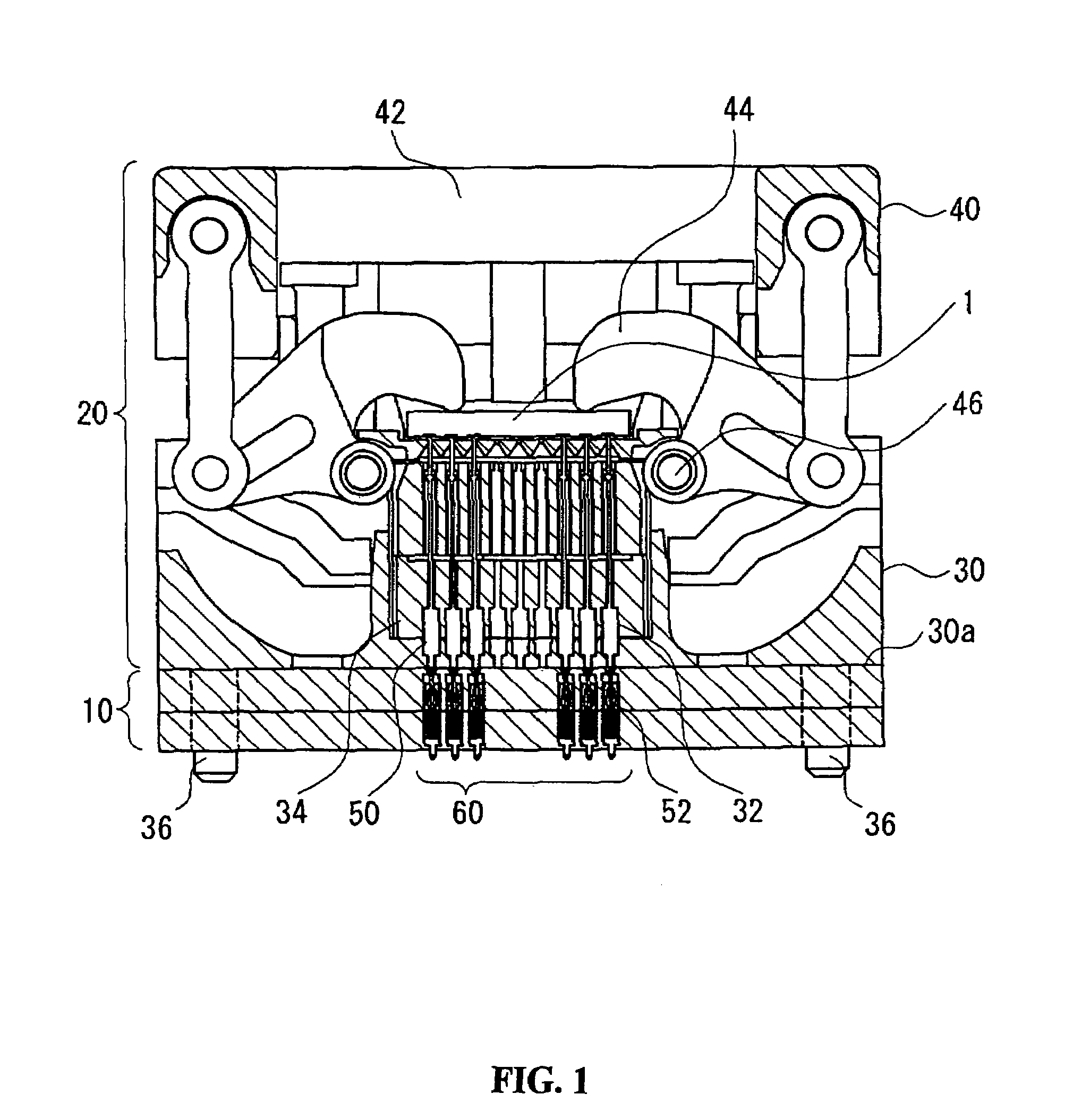 Socket adaptor apparatus