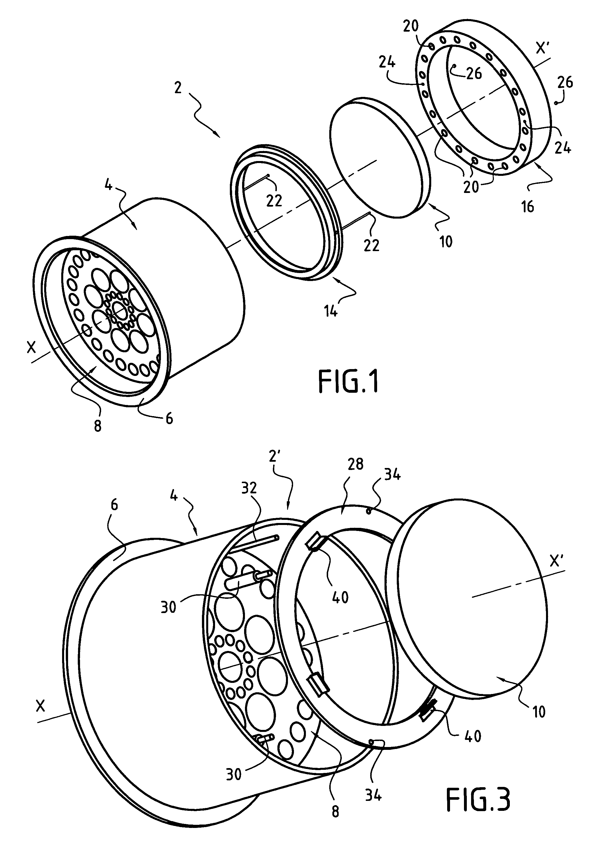 Flow conditioner for a fluid transport pipe