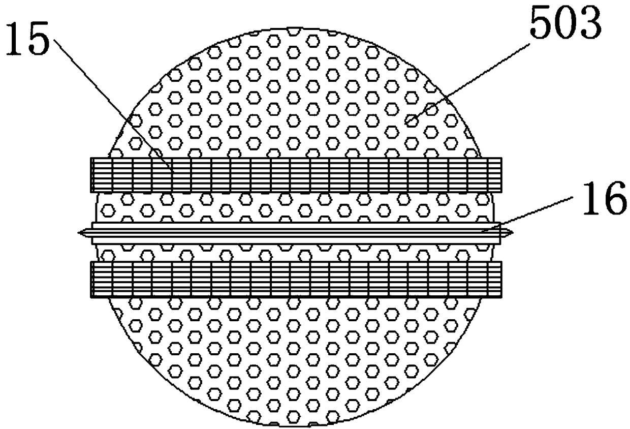 Wooden chopping board surface treatment device using circulating airflow for wood dust removal