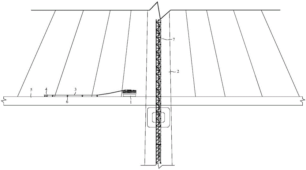 Method for combining cable-stayed bridge deck cable unreeling manner and air cable unreeling manner under condition of limited space