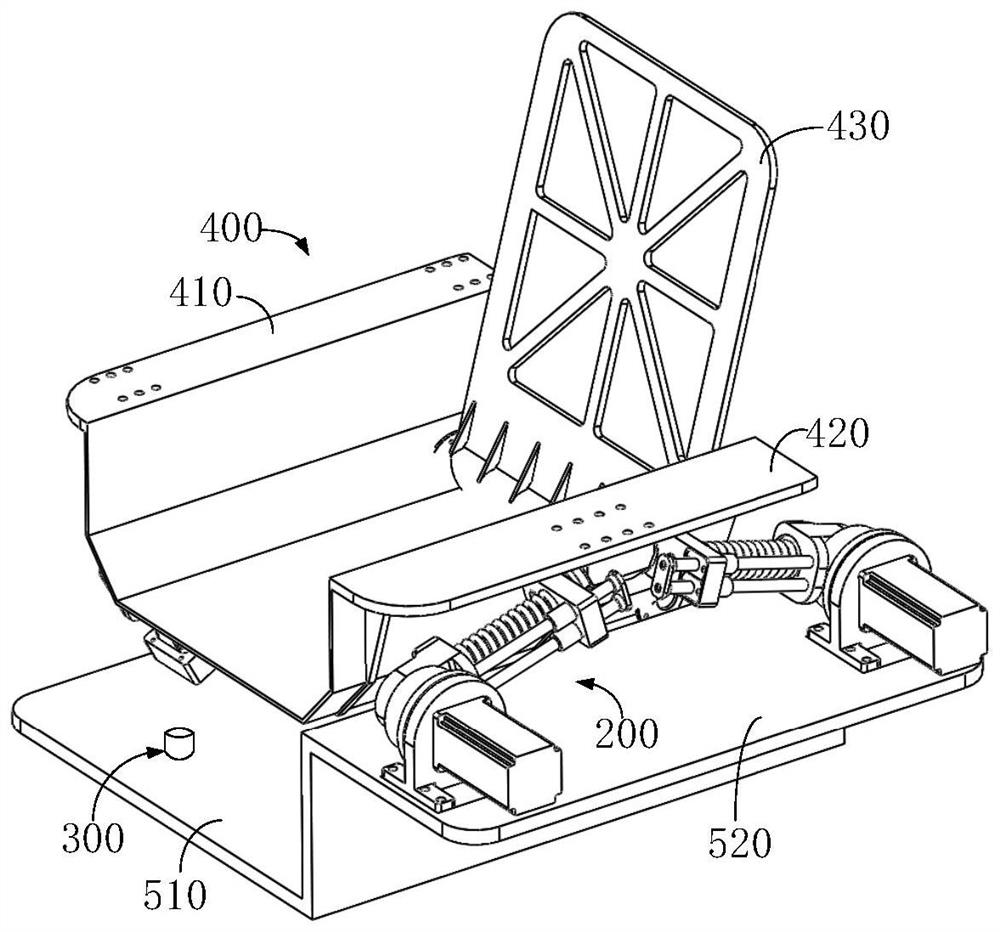 Self-balancing damping seat mounted on traffic equipment