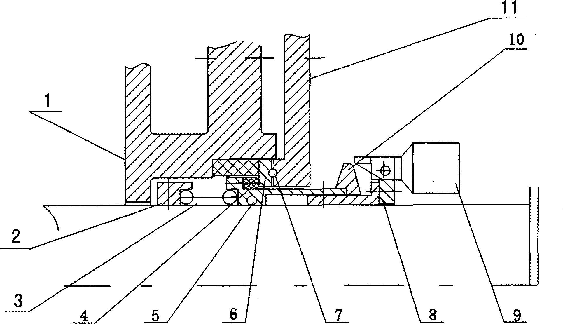 Flushing-free centrifugal type differential pressure sealing device for pump