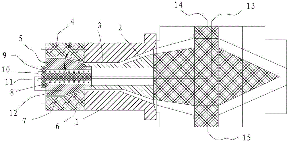 Online two-way stretching device of plastic pipes