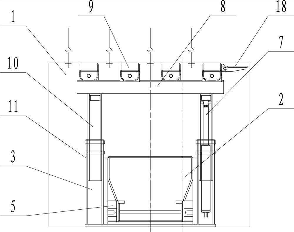 Transport roadway support traveling mechanism