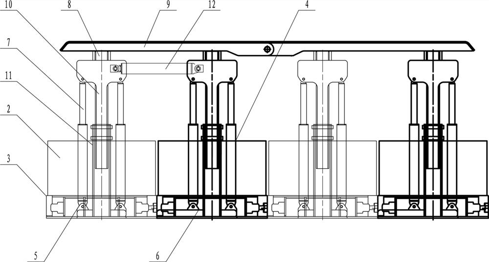 Transport roadway support traveling mechanism