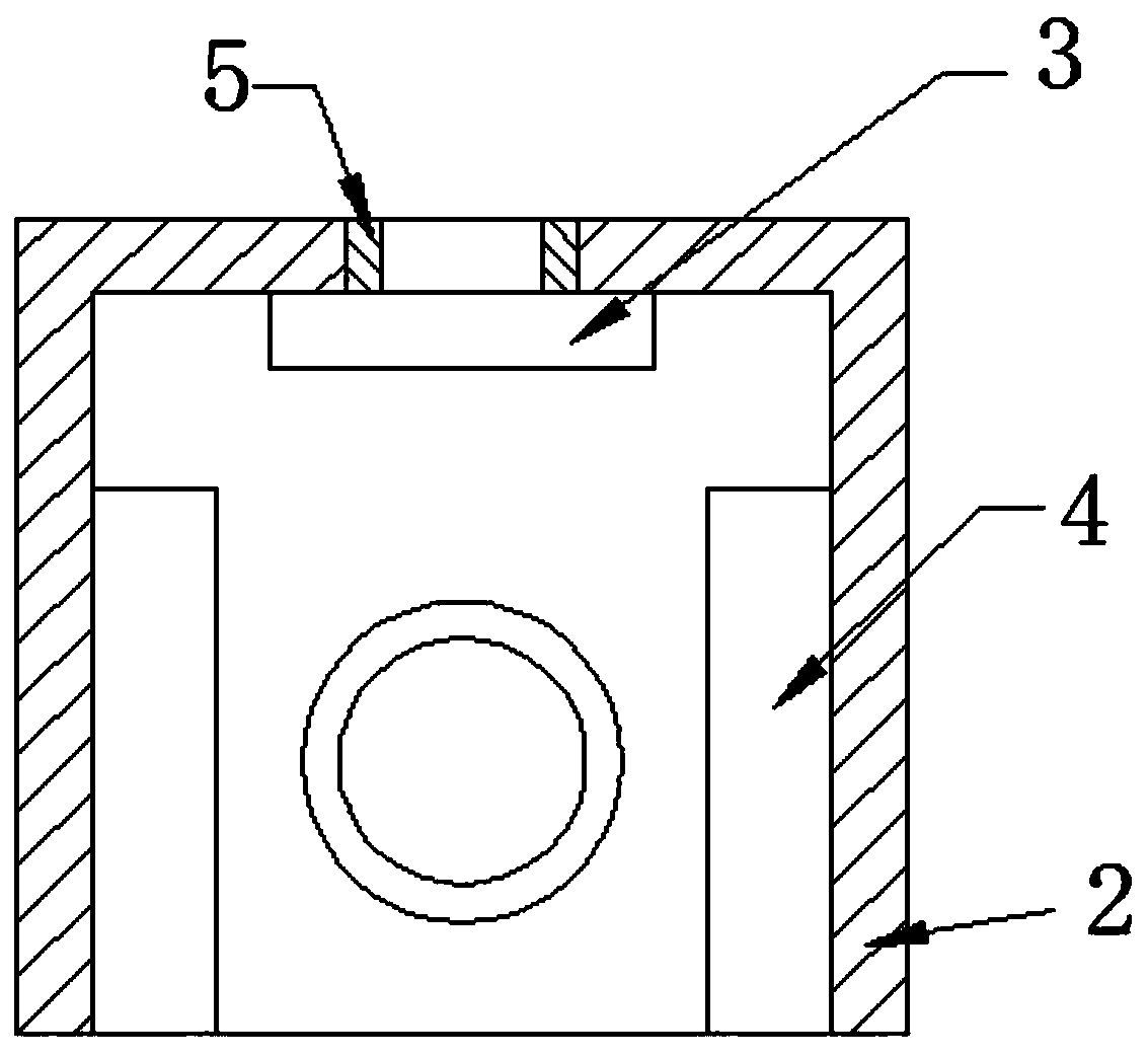 Multi-mode air purifier based on PM2.5 detection results