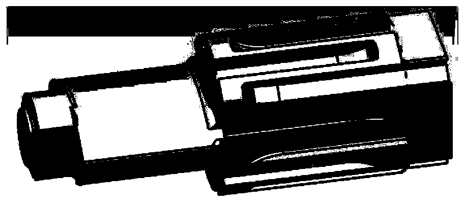 A built-in fuel manifold for dual-circuit fuel delivery and atomization