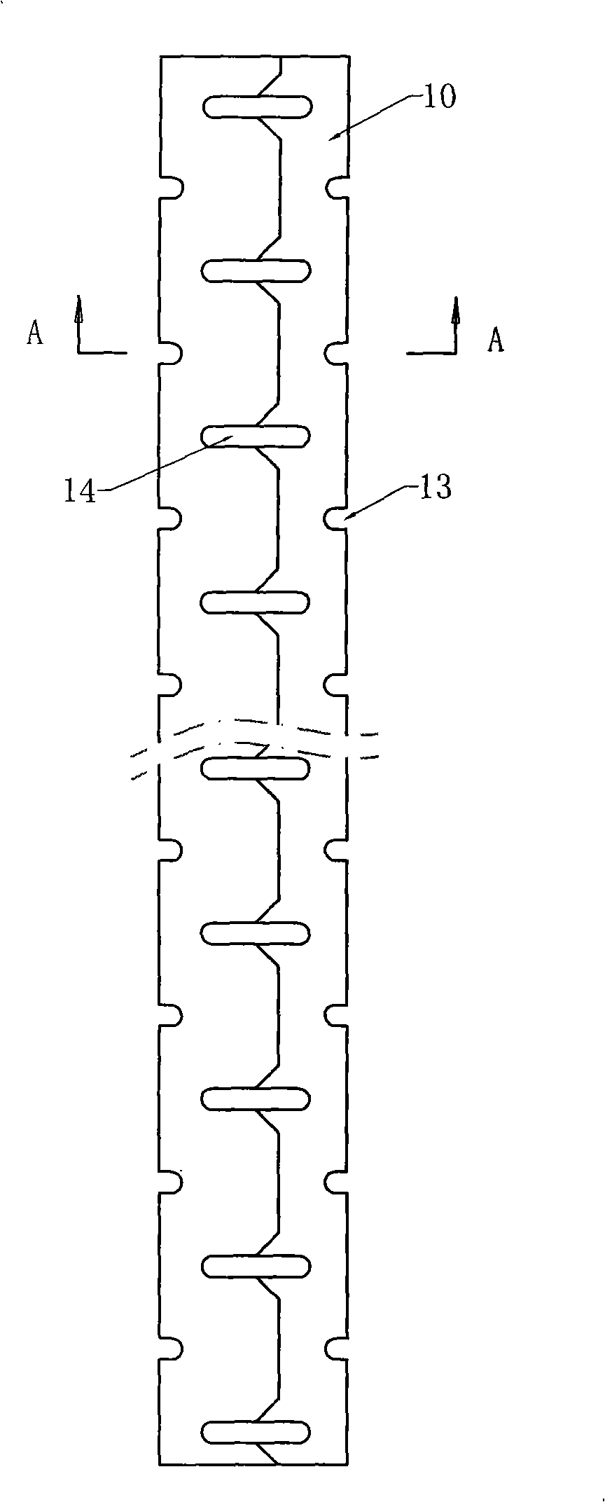 Cable protective sleeve and lead clamp thereof