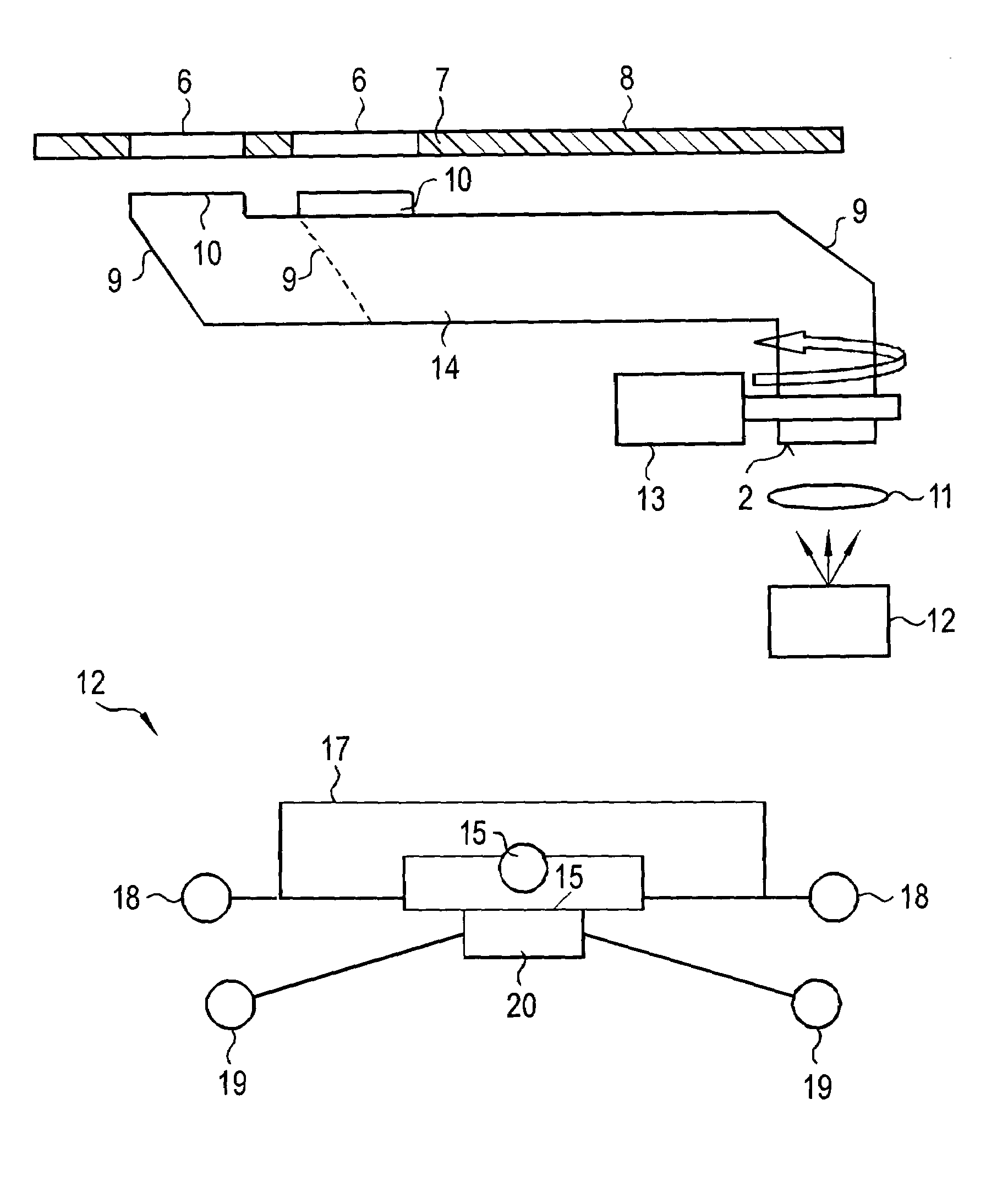 Display device comprising a luminous element with an emission characteristic of controllable solid angle