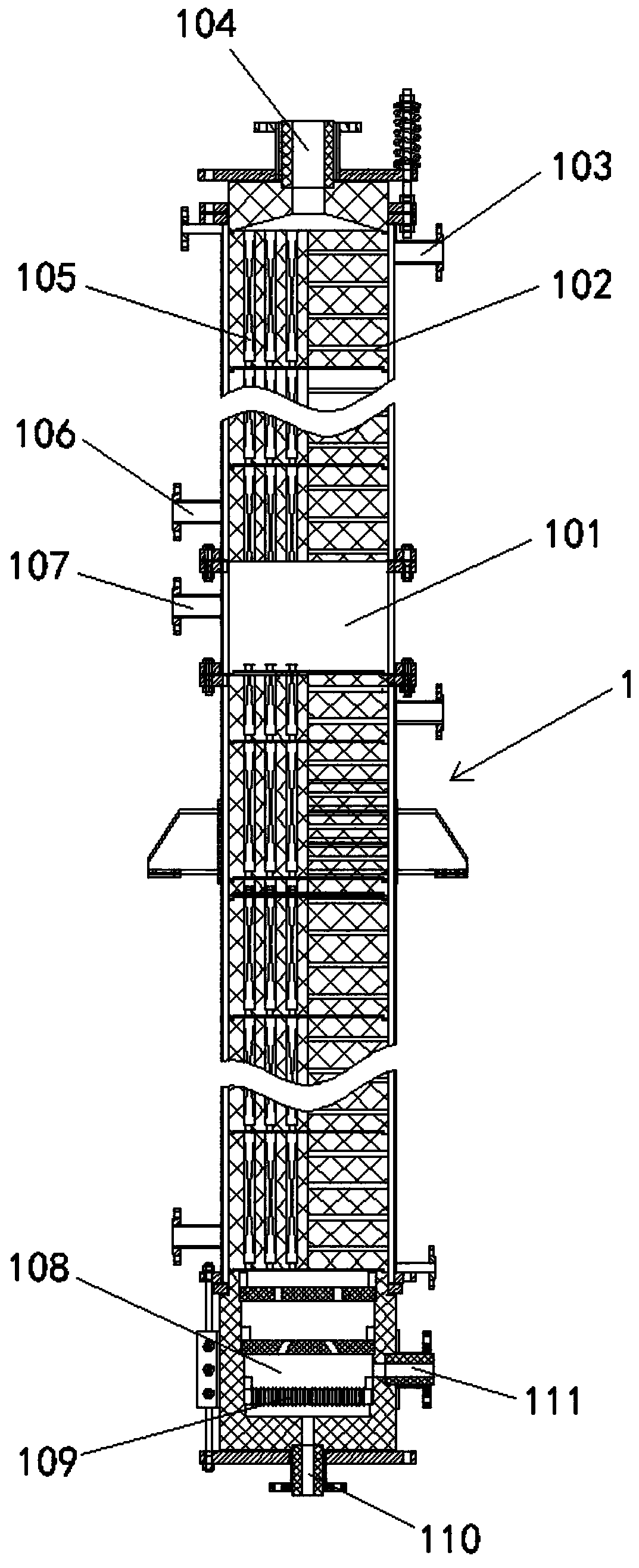 Device and process for continuously producing dichloropinacolin through differential circulation