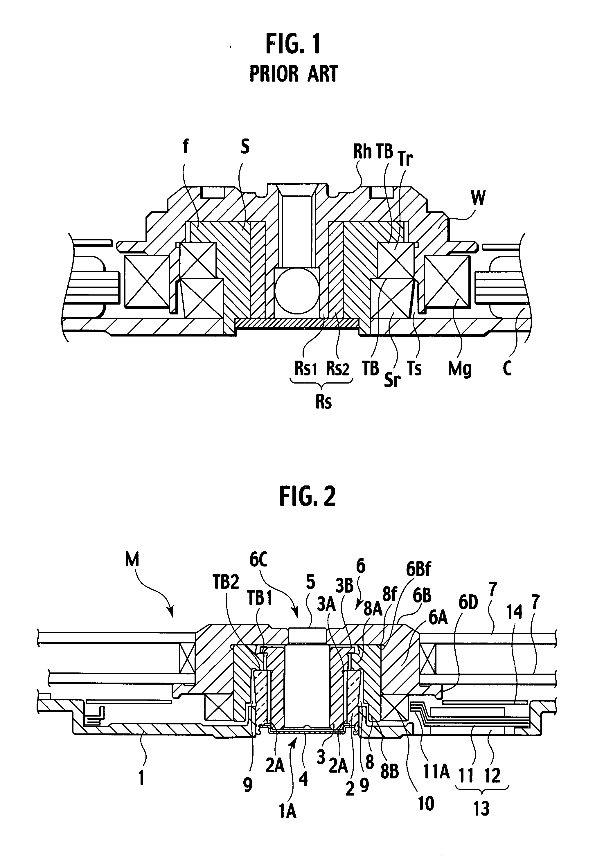 Motor and disc drive with motor