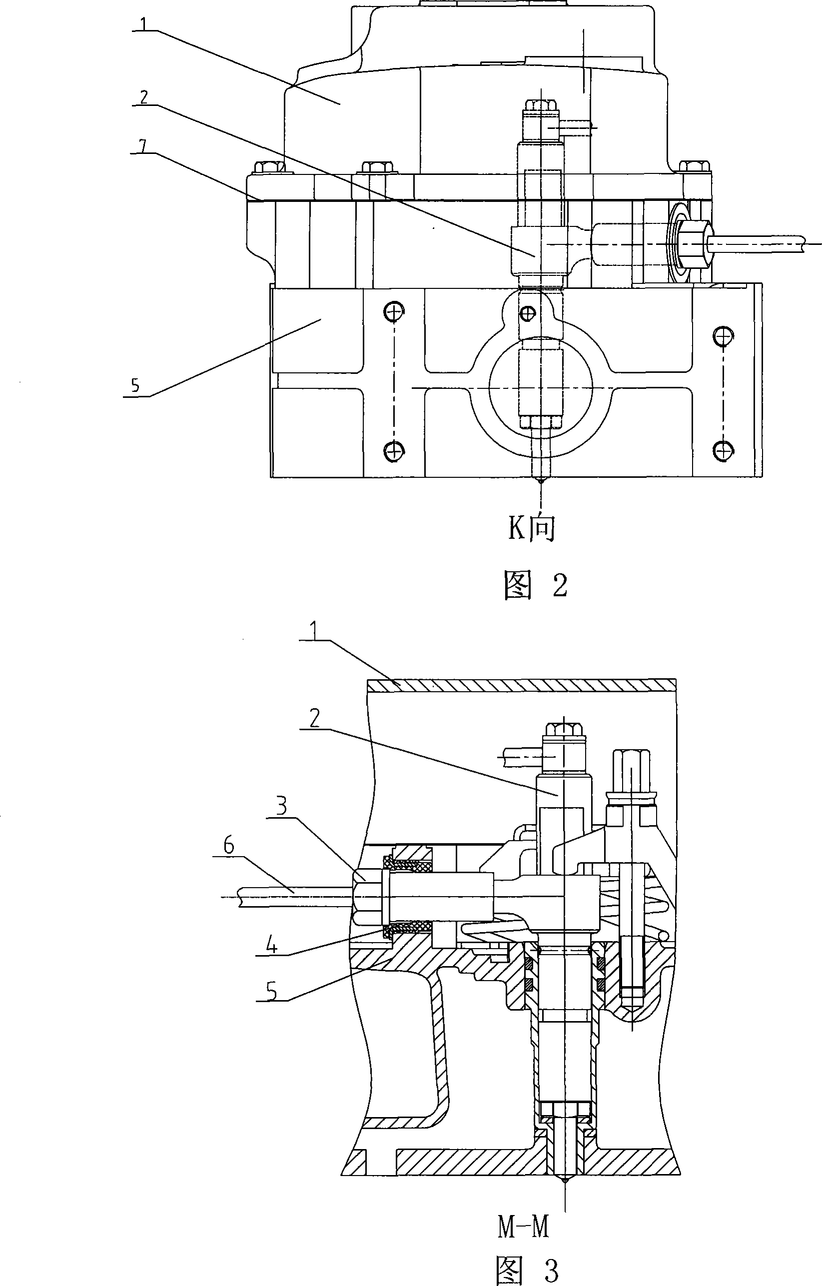 Diesel engine fuel injector mounting structure