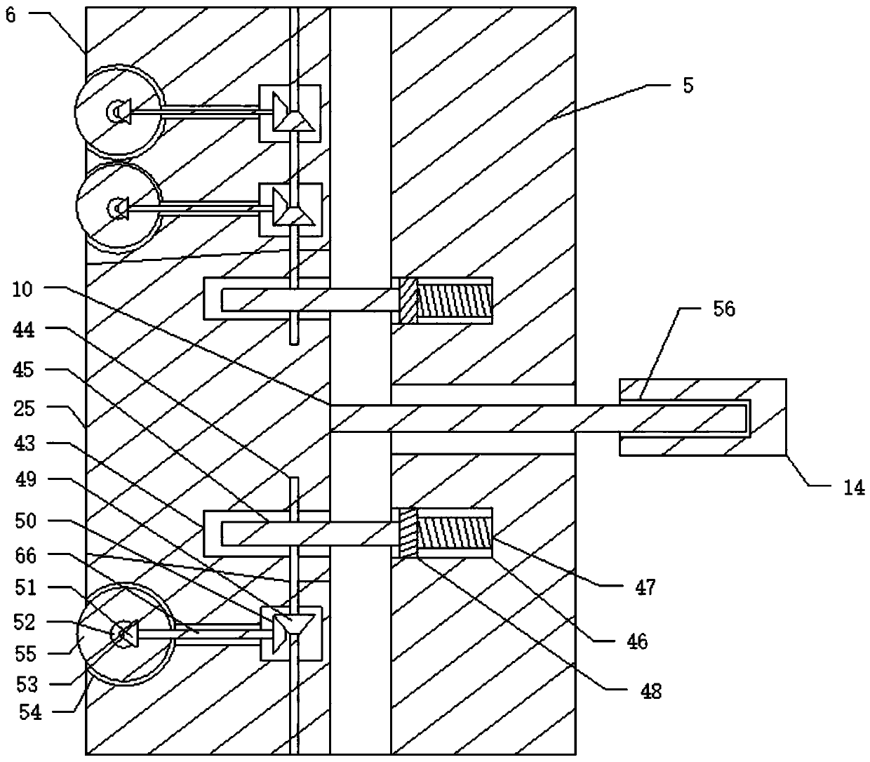 A sewer anti-blocking automatic dredging connecting pipe