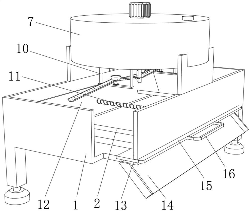 Device for treating insulating oil contaminated soil through high-voltage pulse discharge