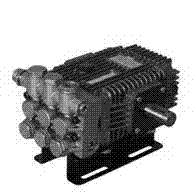 High-pressure spraying device capable of realizing multiple purposes