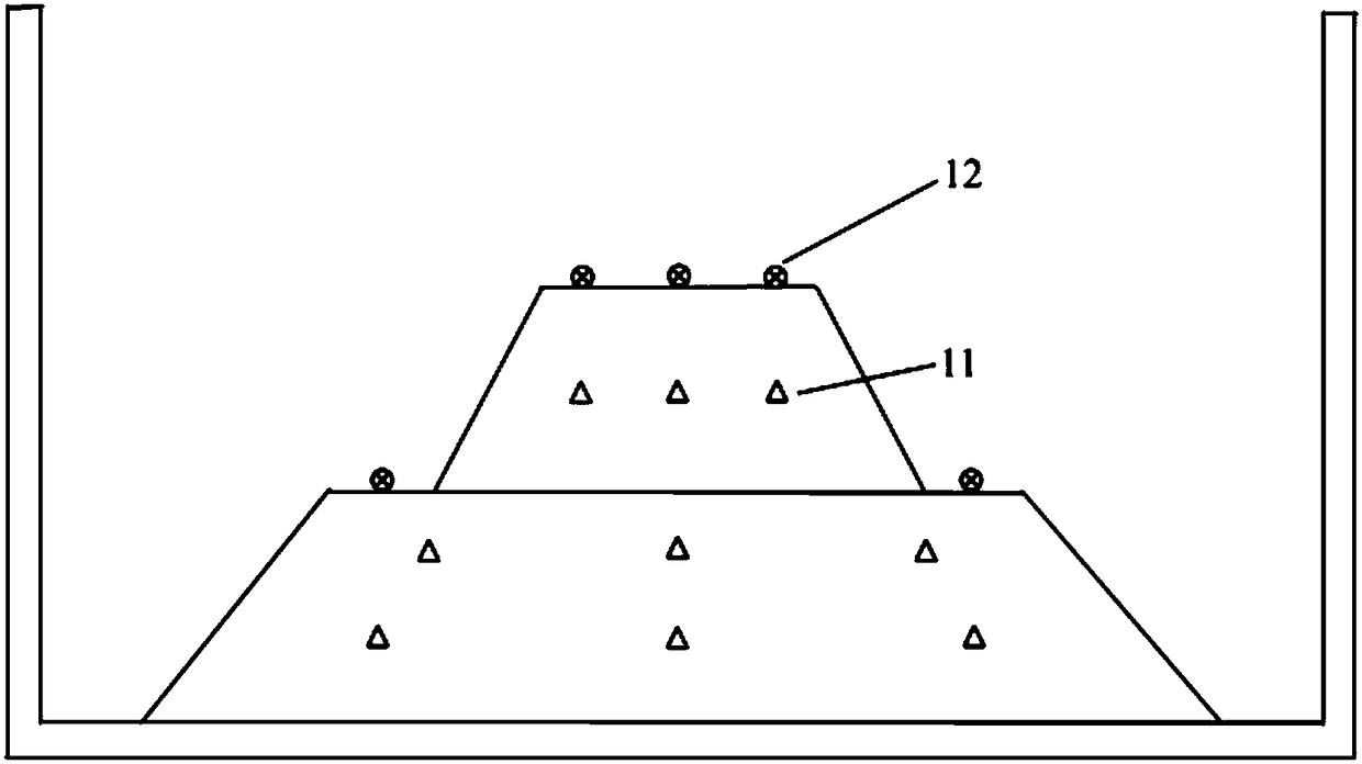 Test model capable of simulating soaking embankment