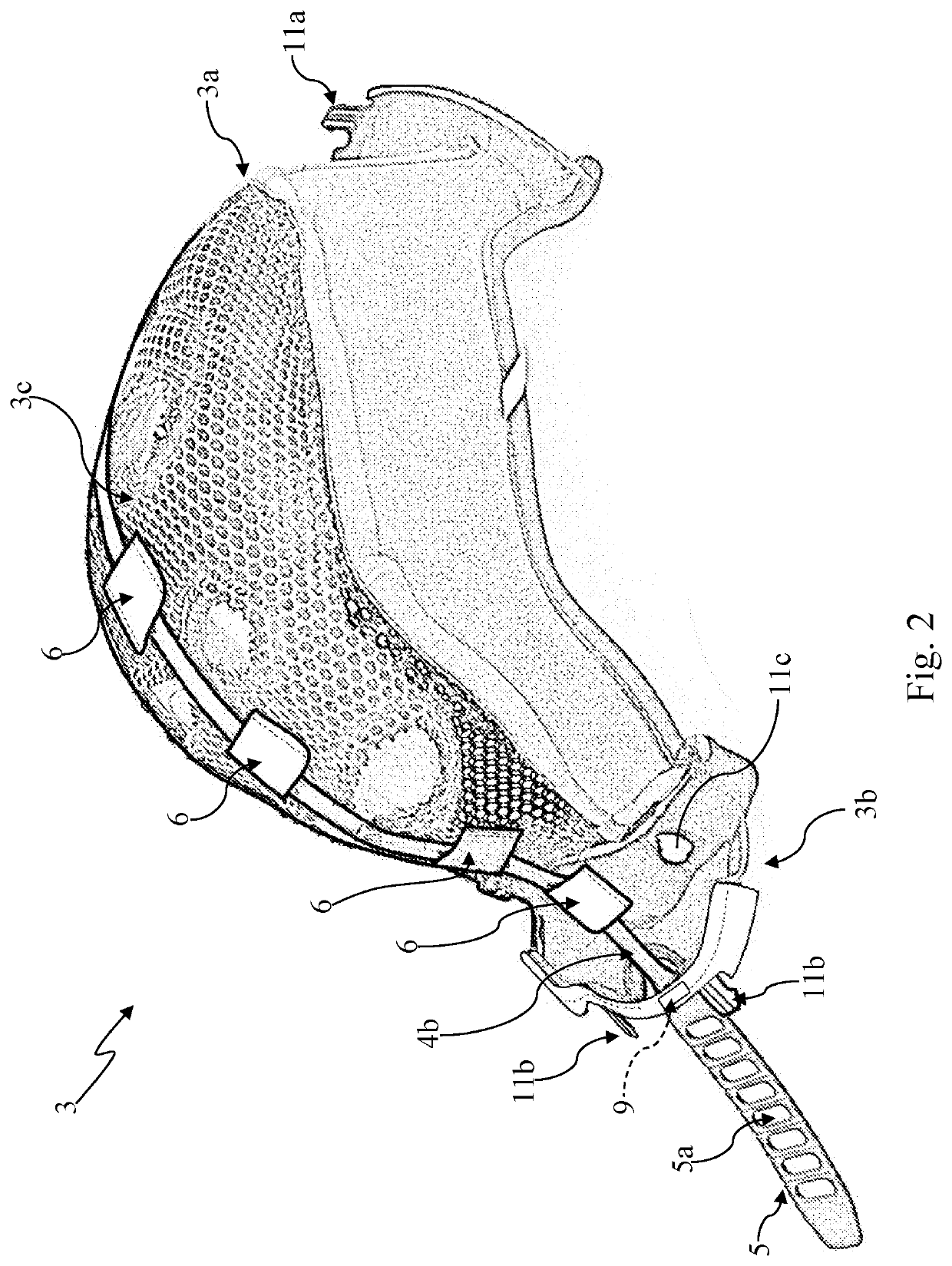 Safety helmet with adjustable comfort liner