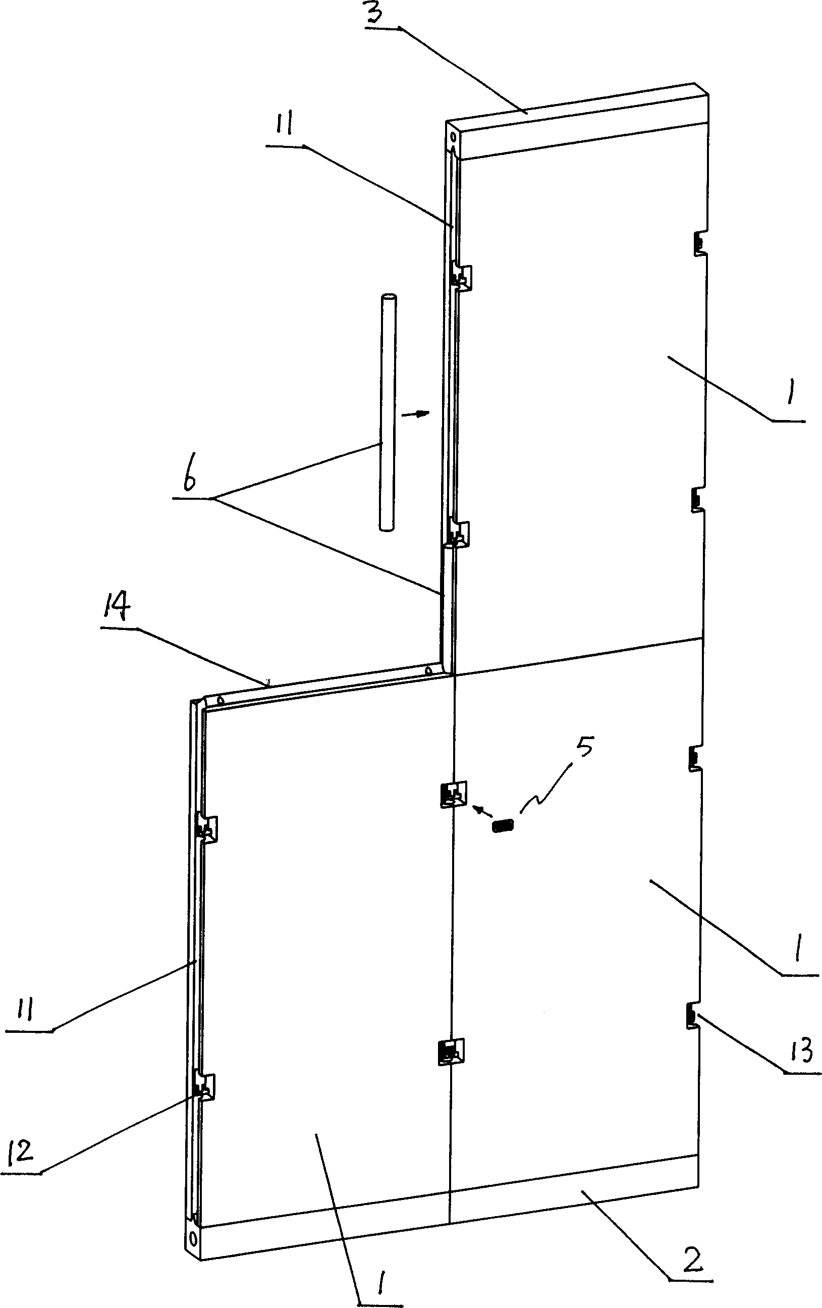 Assembled wall plate connected by metal connecting members