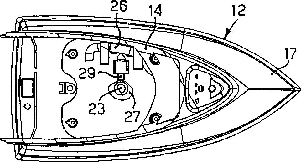 Device to regulate the temperature of an ironing apparatus