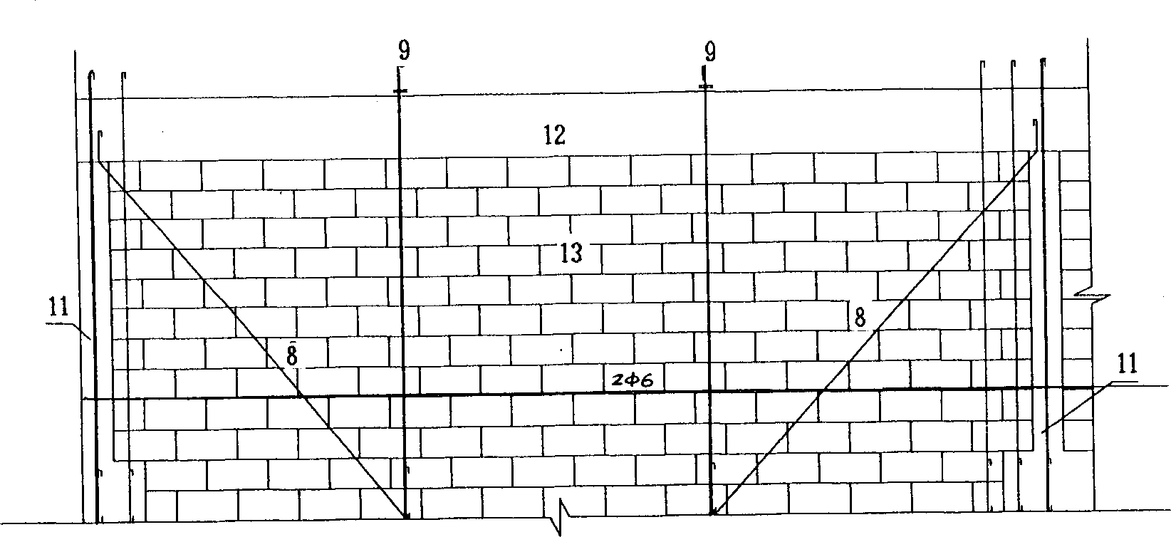 High-strength hollow building block of concrete and its production and application methods