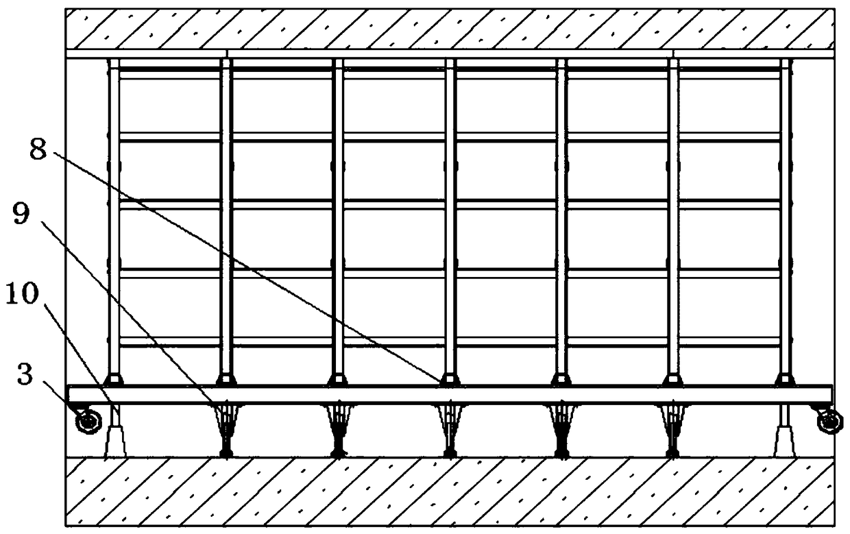 Supporting frame of sliding mold