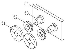 A paint dipping device for built-in motor coils of household appliances