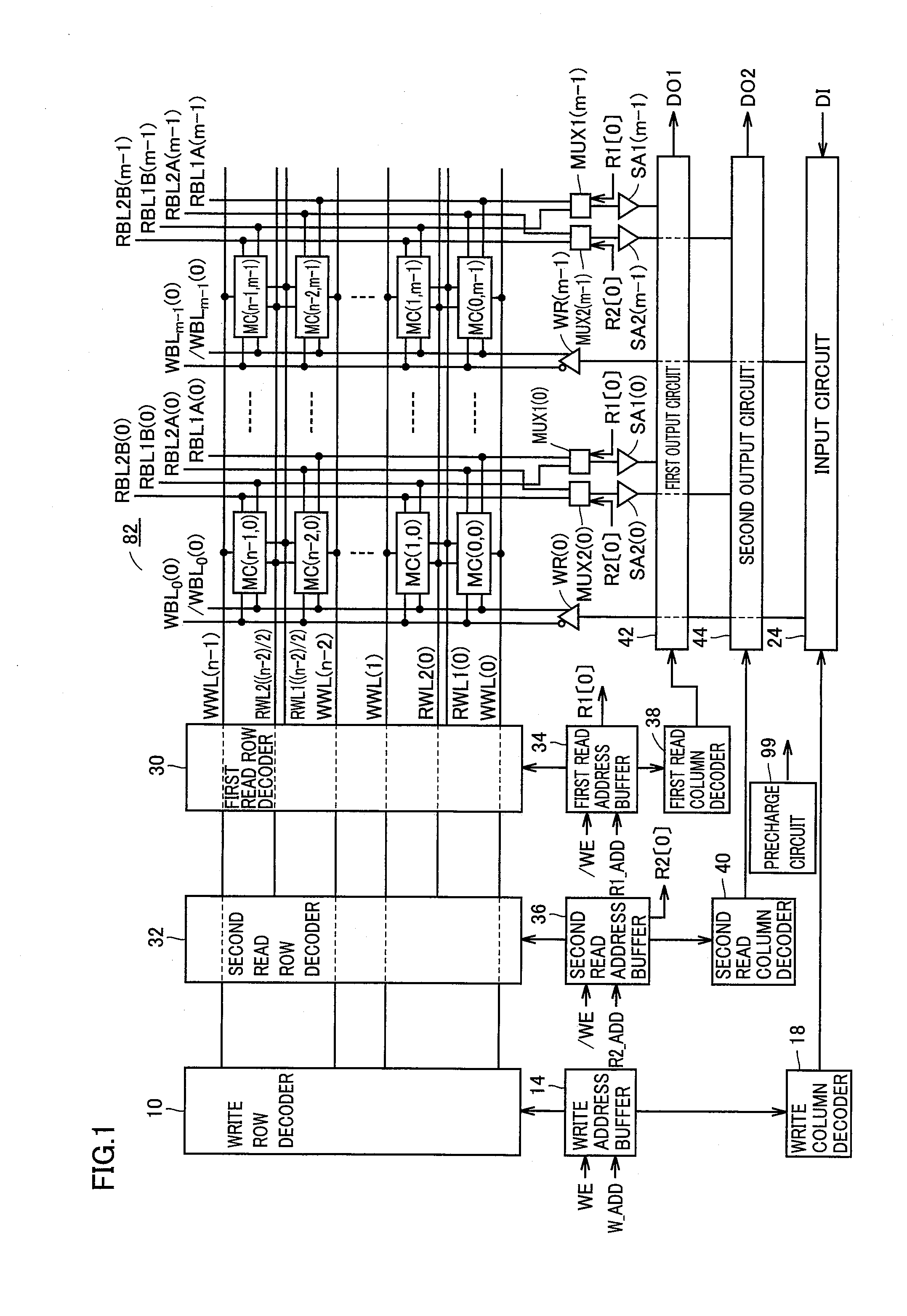 Semiconductor memory device highly integrated in direction of columns