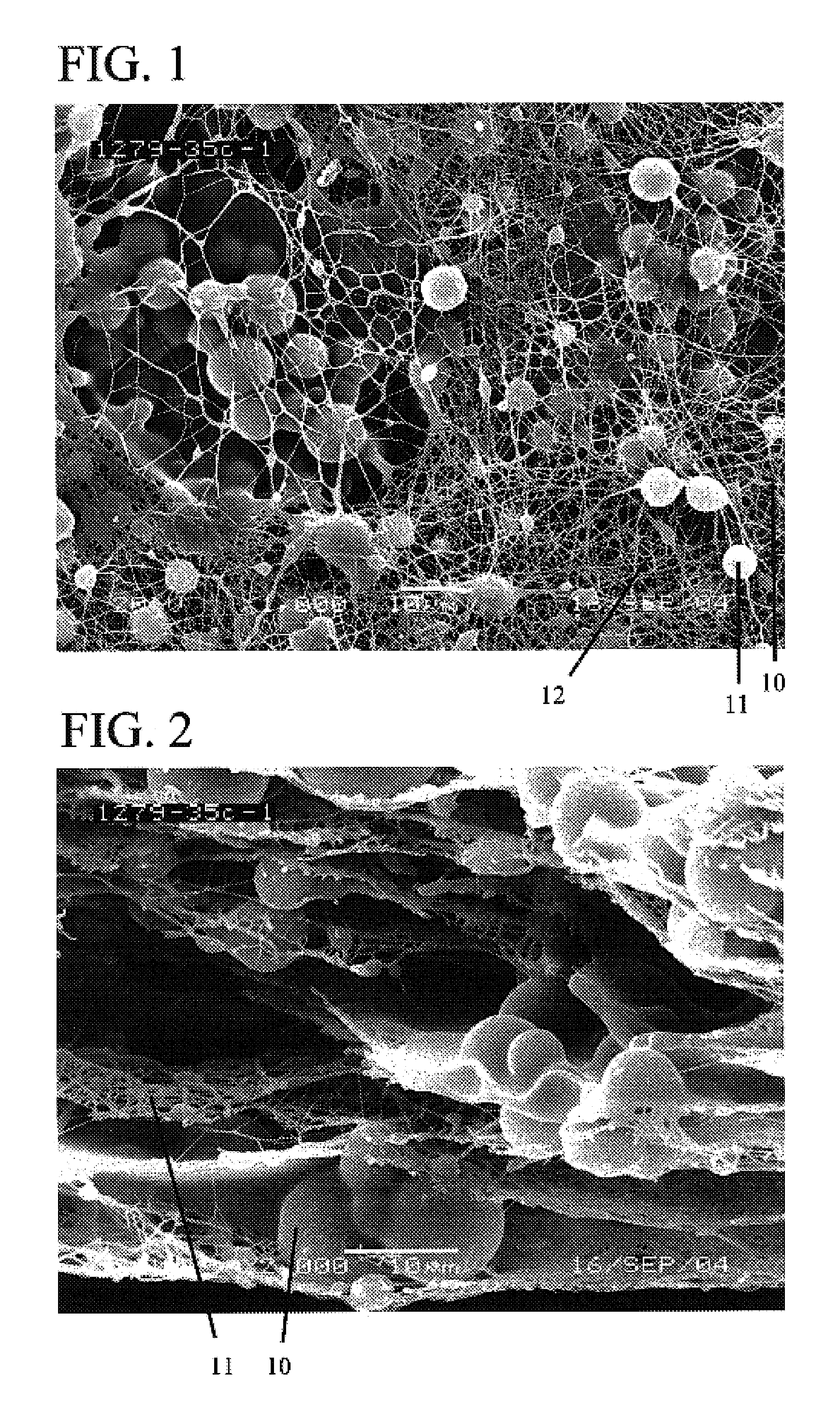 Reduced solidity web comprising fiber and fiber spacer or separation means