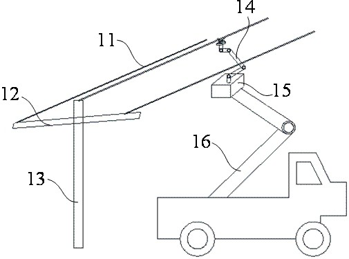 Collision detection method of live working robot and live working robot