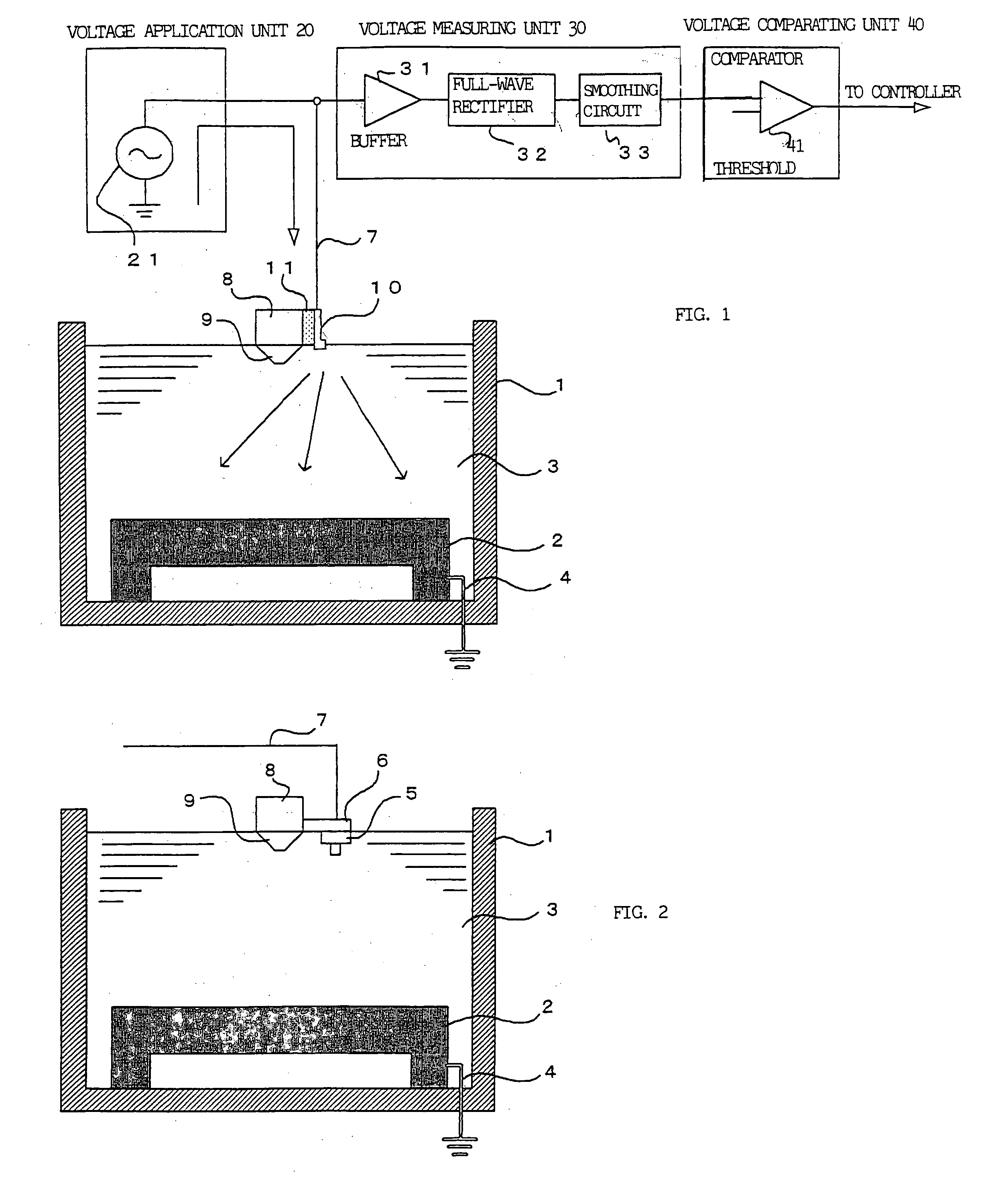 Machining fluid level detection device for wire cut electrical discharge machines