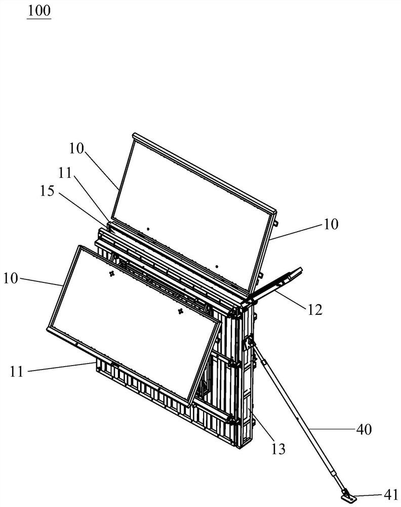 Foldable cast-in-place wall splicing mold