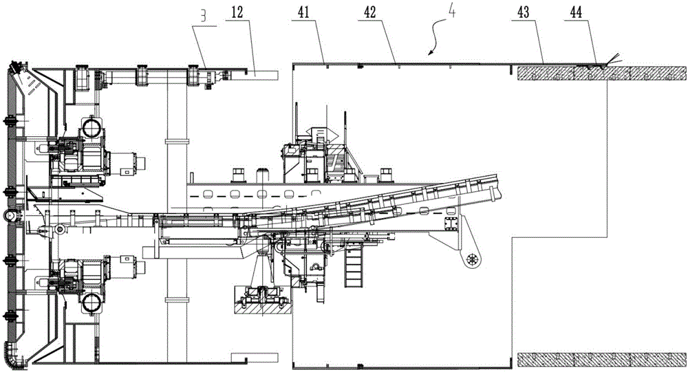 Tunneling machine and tunneling method