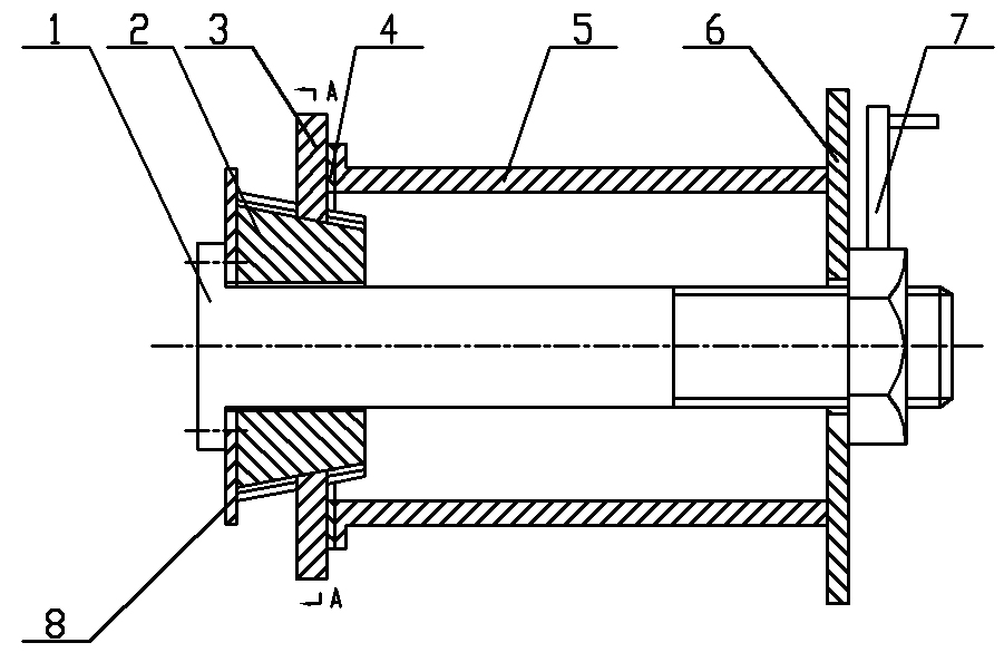 Expanding device of moving block