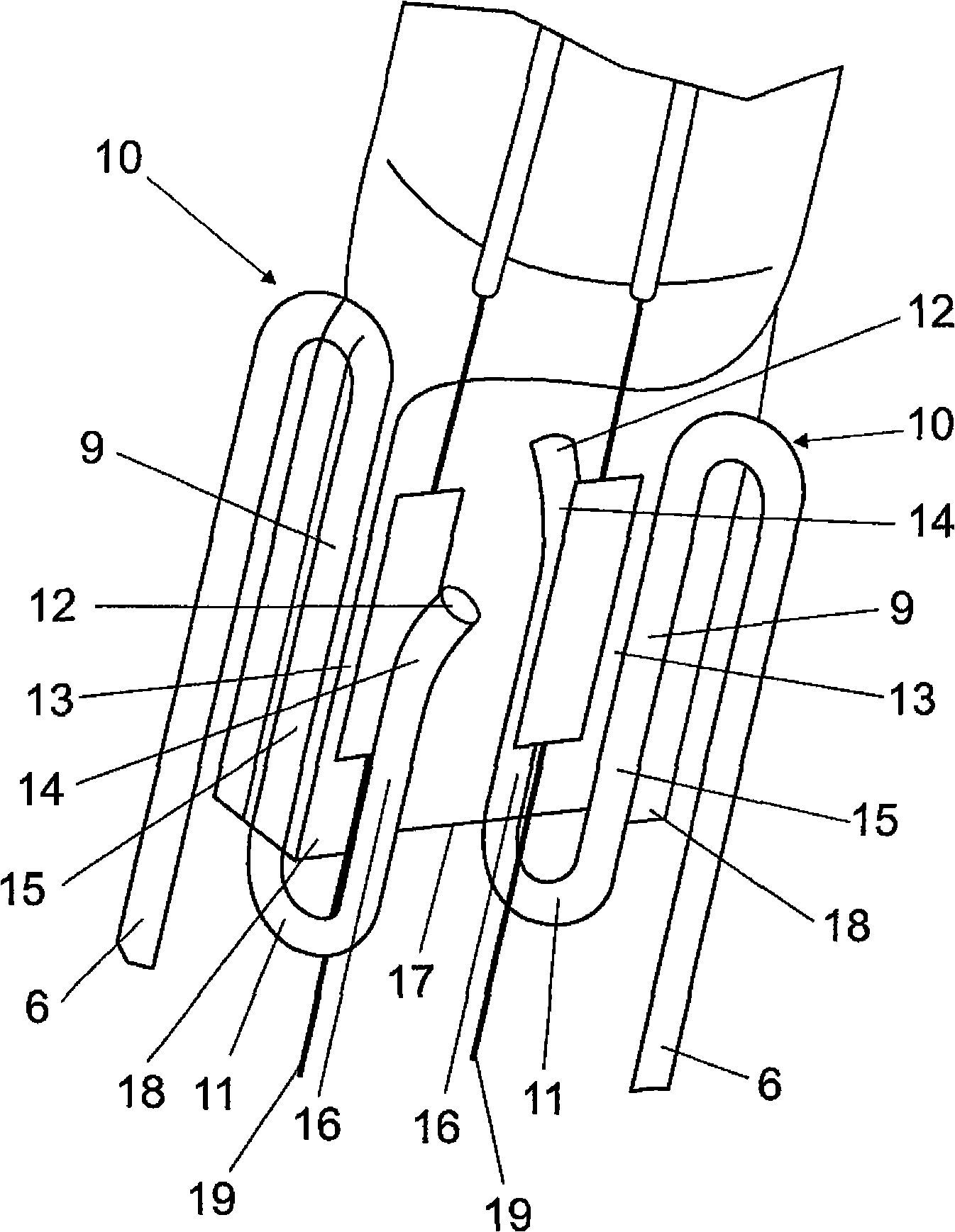 Electric lamp with an external piston and a fitted lamp and method for production of same