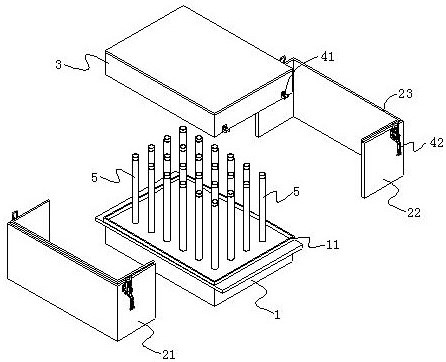 A mold for making energy-saving porous bricks and a method for forming porous bricks with the mold