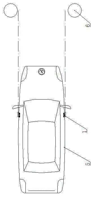 Auxiliary device for automobile to pass through width-limiting barrier