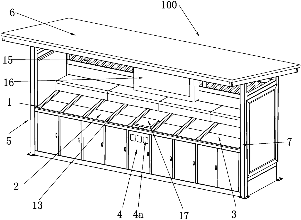 Garbage recovering device with electronic balances