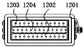 Reciprocating crushing equipment with multistage screening effect for drawing lubricating powder production