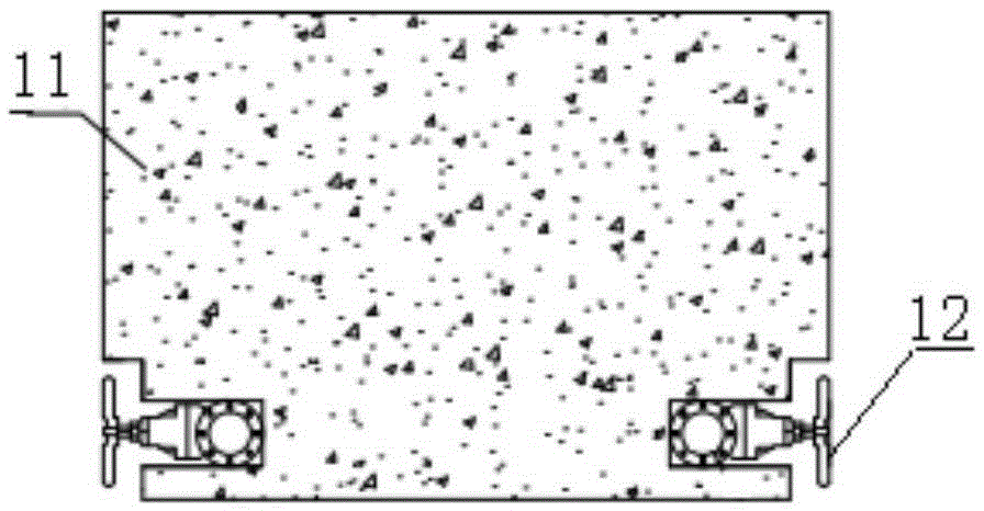 A two-stage desert sand filter and its wastewater treatment method