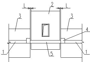 Treatment method and cast structure for contact position of retaining wall with workshop column foundation