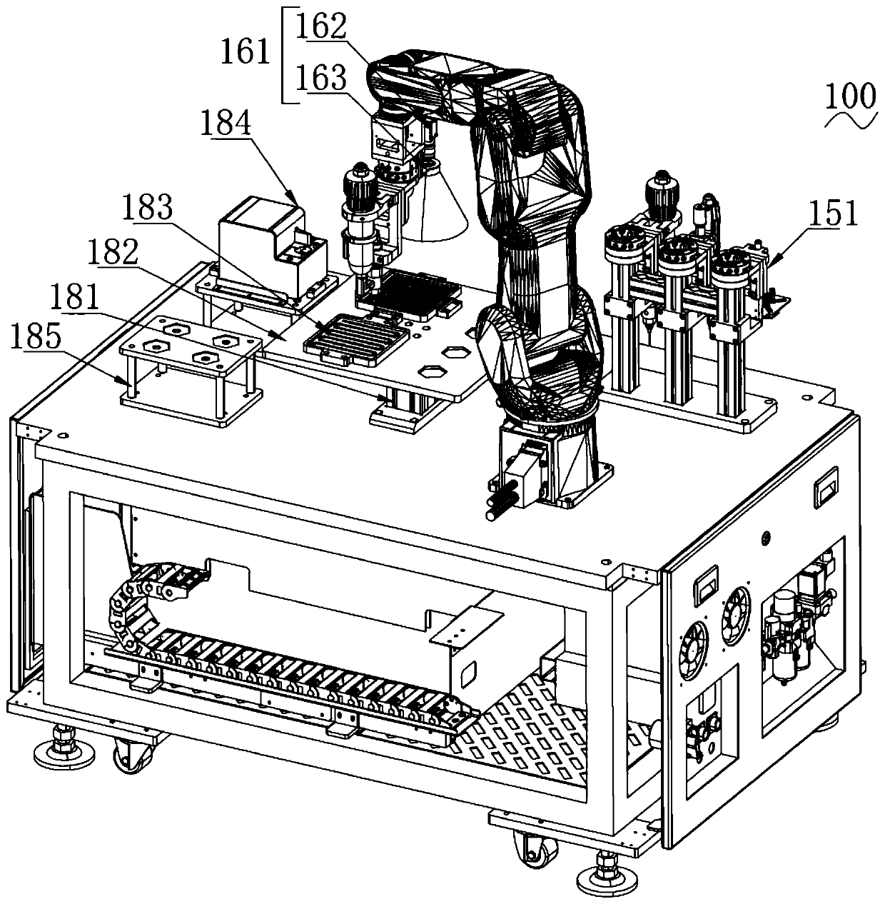 Machining equipment based on tool automatic replacement