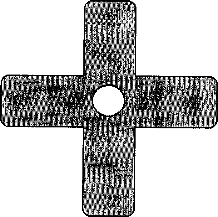 Asphalt mixture modfied with polyester and polyamide fiber possessing irregular cross section and its prepn